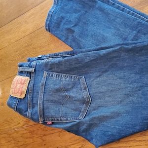 Levi  512 jeans